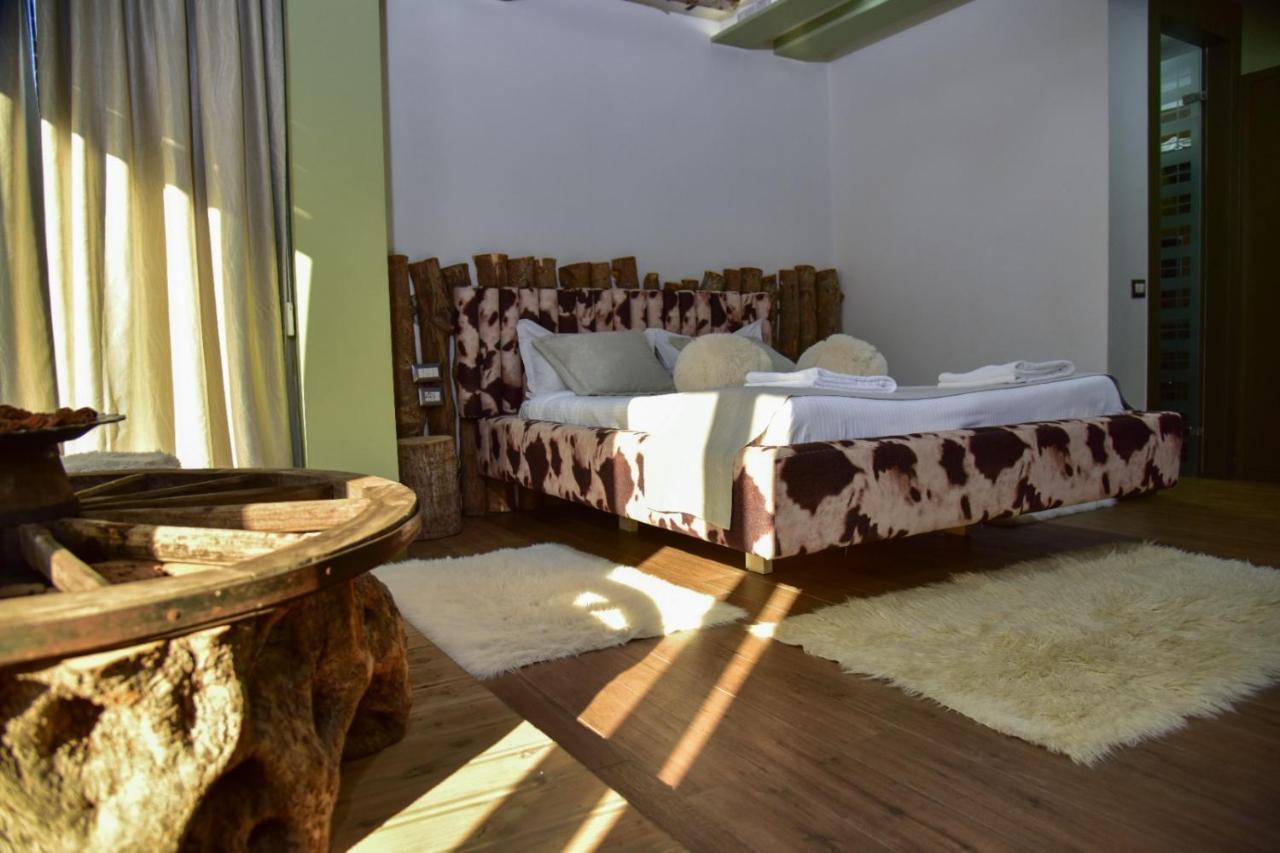 New W Hotel Tiranë Eksteriør bilde